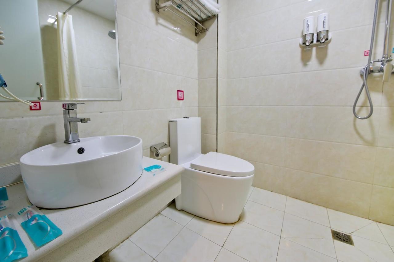 Pai Hotel Zhanjiang Xuwen Bagian luar foto
