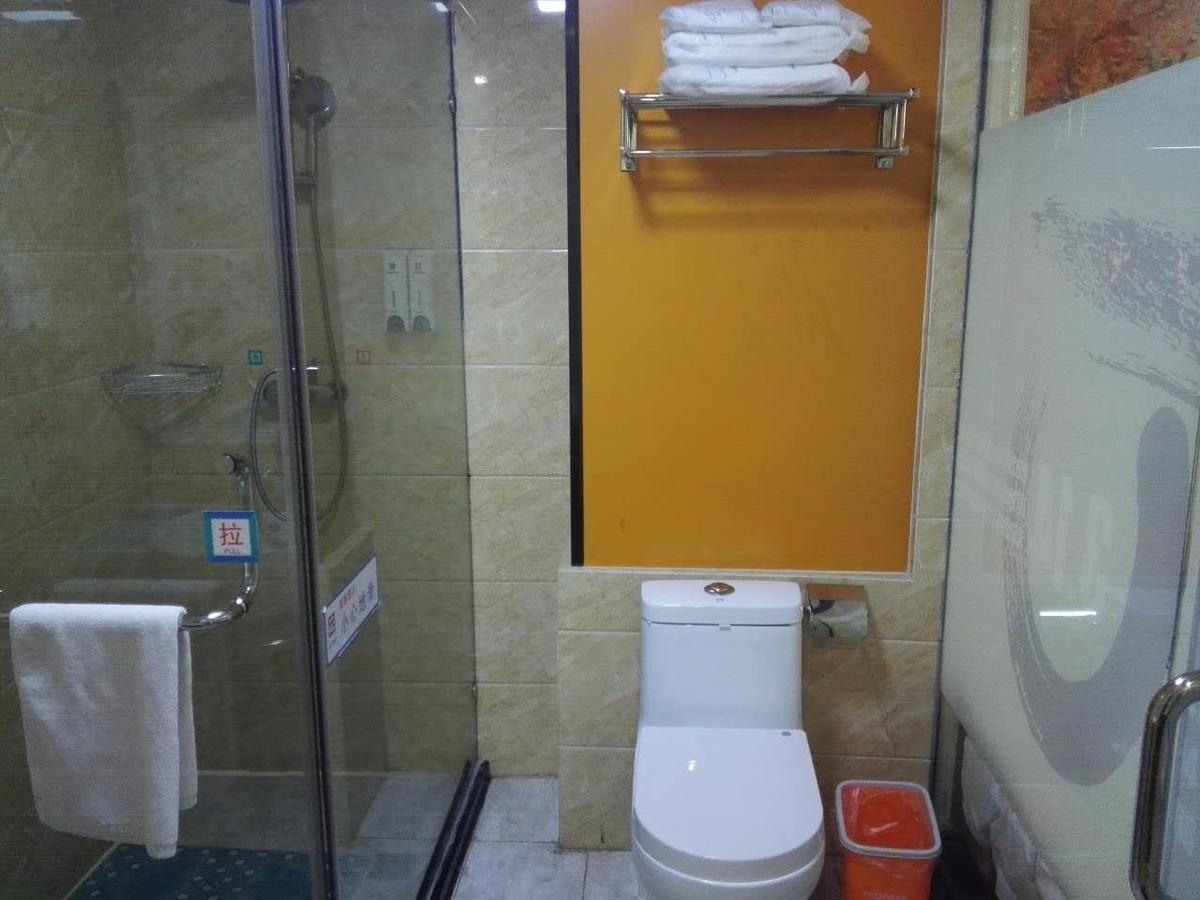 Pai Hotel Zhanjiang Xuwen Bagian luar foto