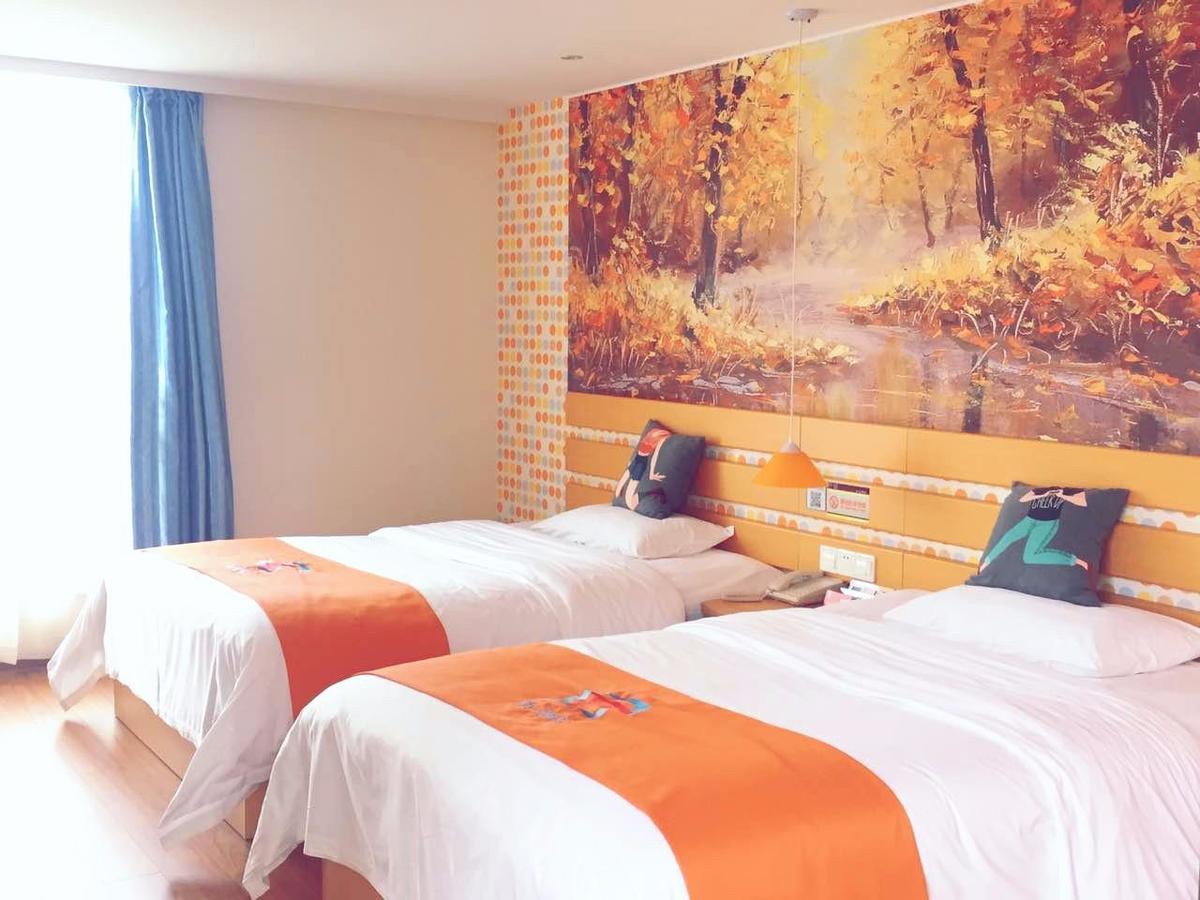 Pai Hotel Zhanjiang Xuwen Bagian luar foto